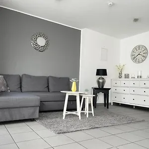 wohnung-neumarkt-schildergasse.topcolognehotels.com/
